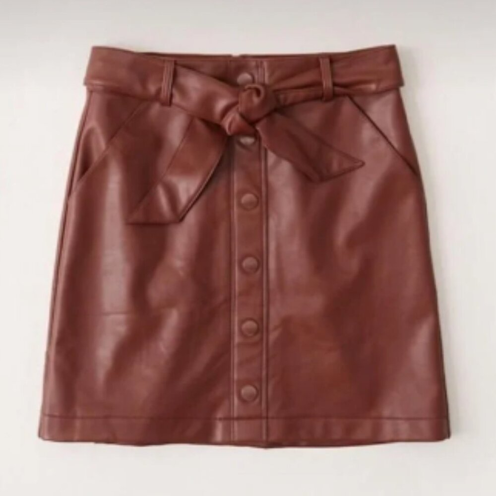 Abercrombie & Fitch Brown Vegan Faux Leather Mini Skirt Sz. Medium NWOT